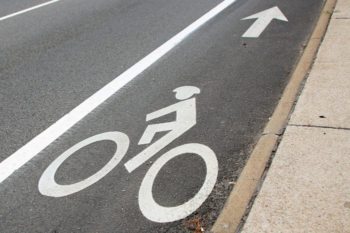 Speed pedelecs på cykelstien: Umuligt at håndhæve loven