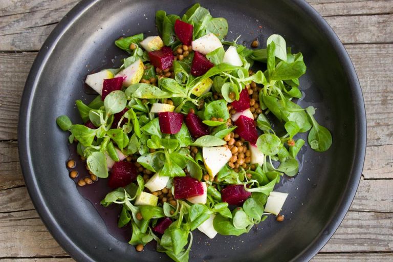 Vegetarforening vil have grøn mad på hospitaler og plejehjem