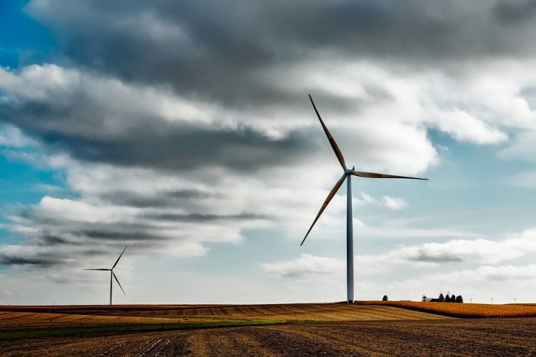 Pensionskasser: Grøn energi giver ikke længere røde tal