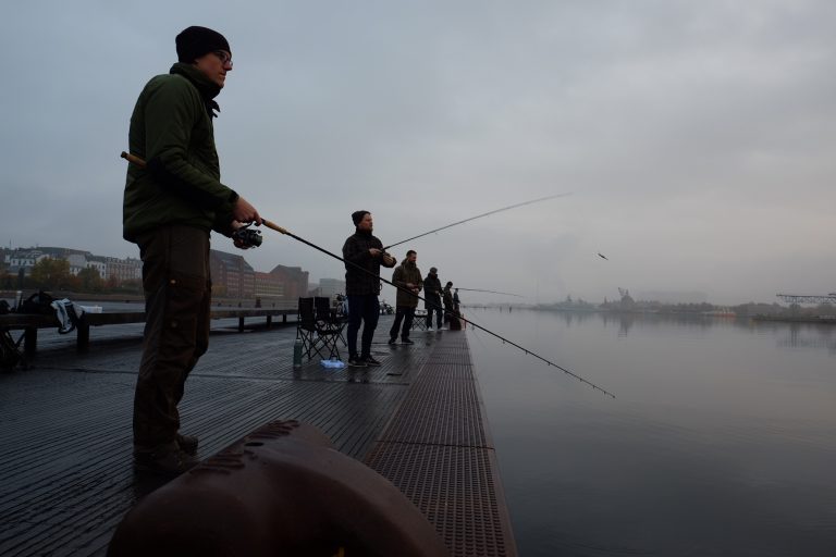 Over 30.000 flere solgte fisketegn i år: Lystfiskeri er mere populært end nogensinde før
