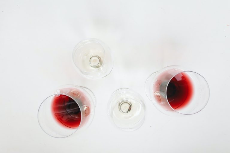Er alkoholen blevet hverdagskost? Tre gode råd til at undgå de ligegyldige genstande