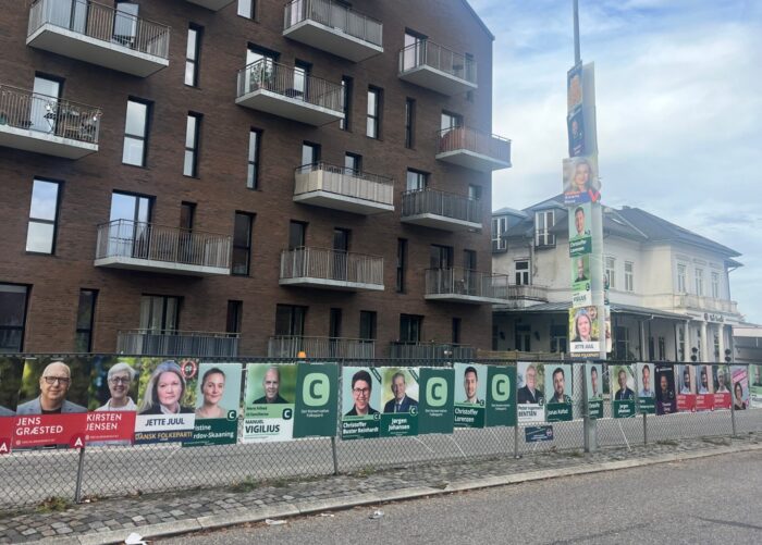 Tiden er løbet fra valgplakaterne i Hillerød kommune, mener lokale politikere
